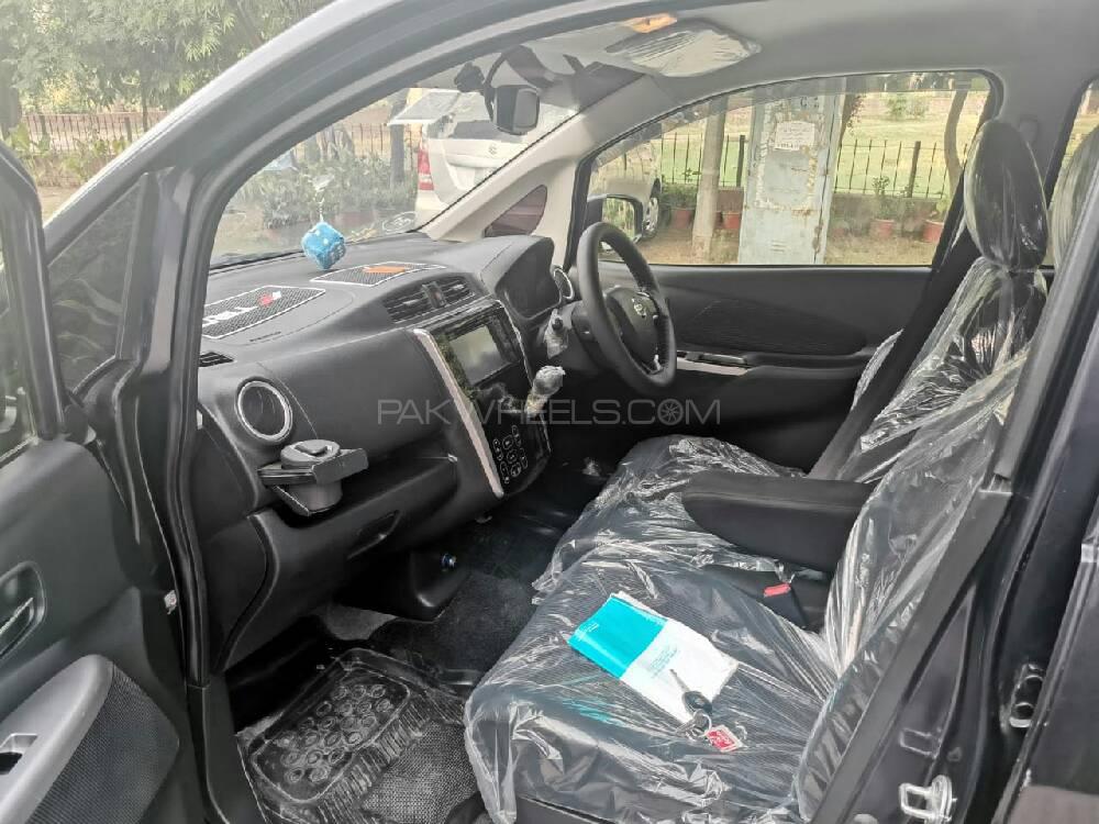Nissan Dayz Highway Star 2013 for Sale in Lahore Nissan Dayz Highway Star 2013 for Sale in Lahore Image-8