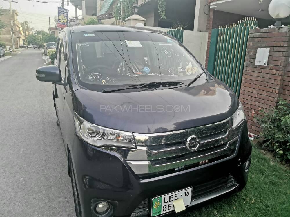 Nissan Dayz Highway Star 2013 for Sale in Lahore Nissan Dayz Highway Star 2013 for Sale in Lahore Image-10