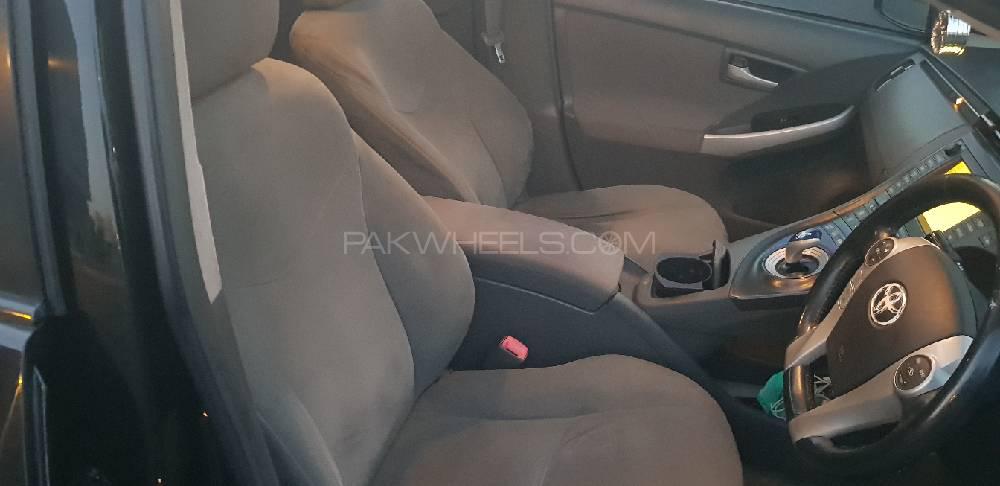 Toyota Prius 2010 for Sale in Rawalpindi Toyota Prius 2010 for Sale in Rawalpindi Image-14