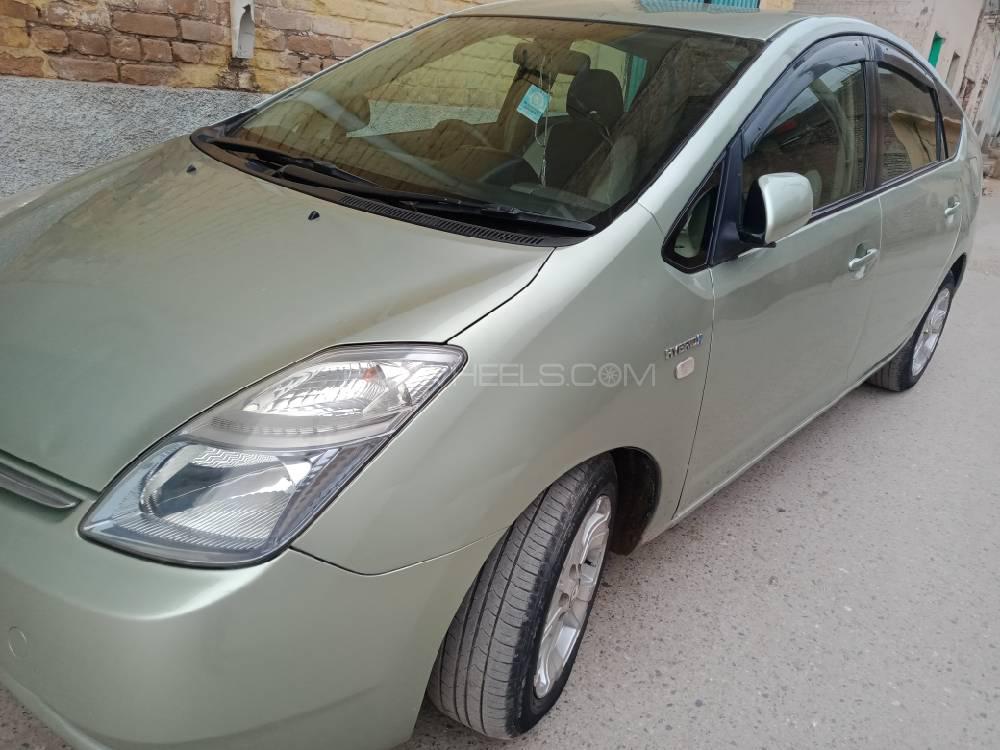 Toyota Prius 2008 for Sale in Peshawar Image-1