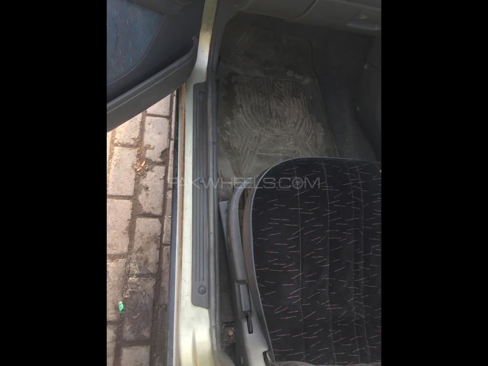 Suzuki Cultus 2001 for Sale in Lahore Suzuki Cultus 2001 for Sale in Lahore Image-17