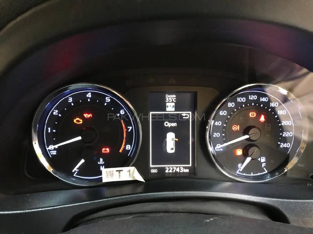 Toyota Corolla 2019 for Sale in Karachi Toyota Corolla 2019 for Sale in Karachi Image-10