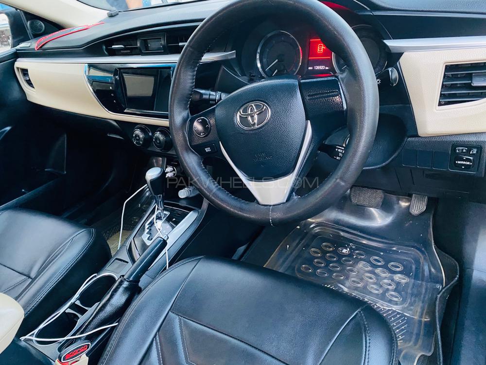 Toyota Corolla 2015 for Sale in Rawalpindi Image-1