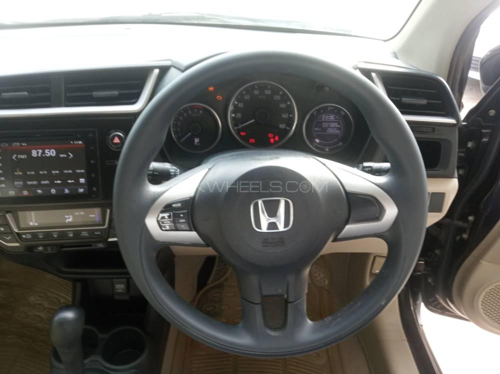 Honda BR-V 2017 for Sale in Karachi Honda BR-V 2017 for Sale in Karachi Image-8