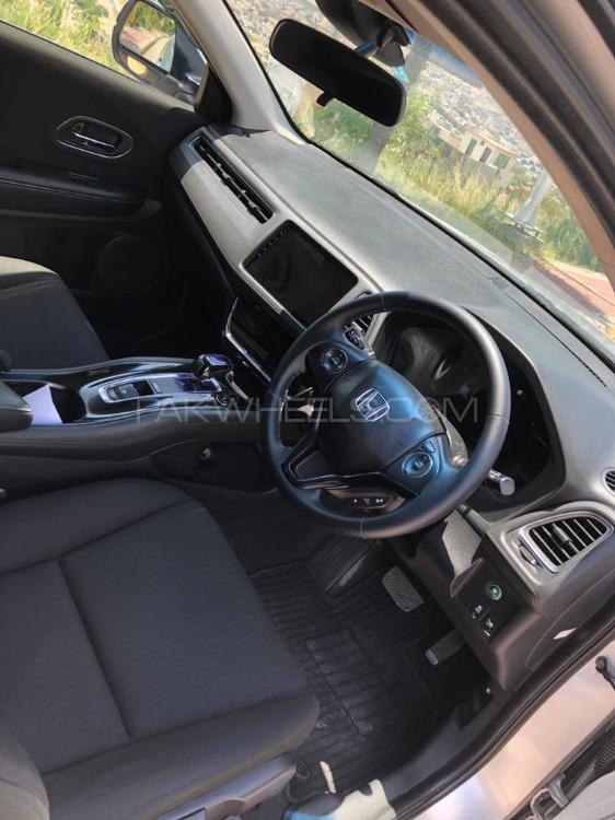 Honda Vezel 2015 for Sale in Islamabad Honda Vezel 2015 for Sale in Islamabad Image-9