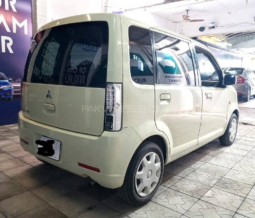 Mitsubishi Ek Wagon 2011 for Sale in Lahore Mitsubishi Ek Wagon 2011 for Sale in Lahore Image-5