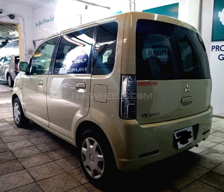 Mitsubishi Ek Wagon 2011 for Sale in Lahore Mitsubishi Ek Wagon 2011 for Sale in Lahore Image-4