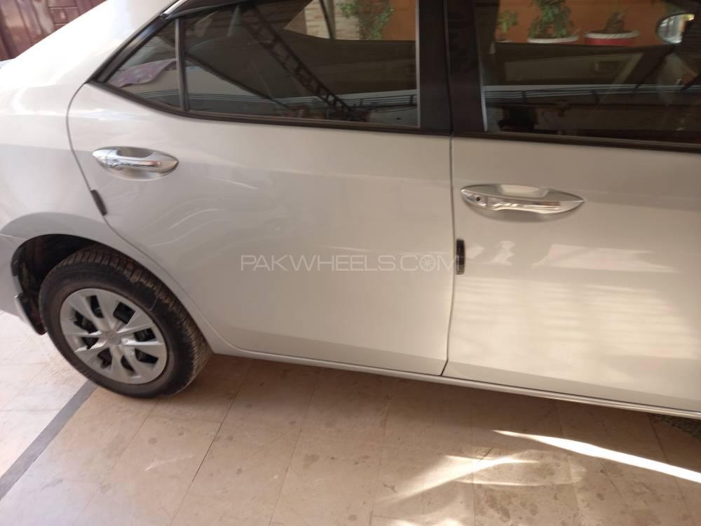 Toyota Corolla 2017 for Sale in Multan Toyota Corolla 2017 for Sale in Multan Image-8