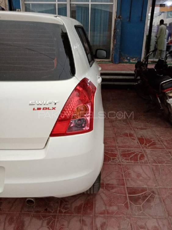 Suzuki Swift 2017 for Sale in Lahore Suzuki Swift 2017 for Sale in Lahore Image-2