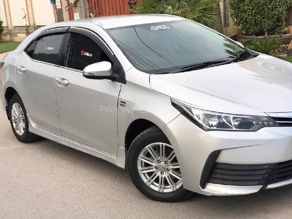 Toyota Corolla 2017 for Sale in Multan Image-1