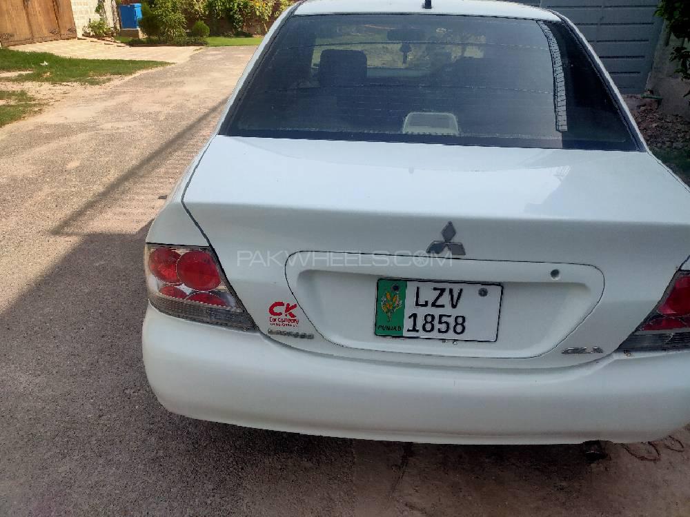 Mitsubishi Lancer 2005 for Sale in Lahore Mitsubishi Lancer 2005 for Sale in Lahore Image-7