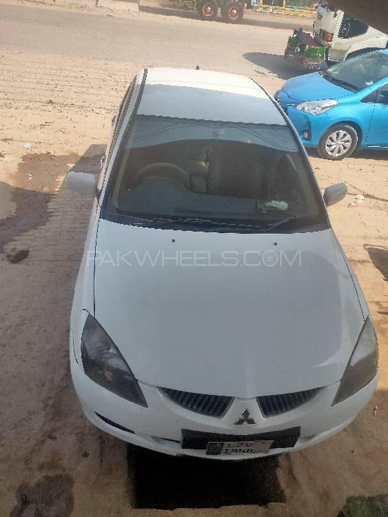 Mitsubishi Lancer 2005 for Sale in Lahore Mitsubishi Lancer 2005 for Sale in Lahore Image-16