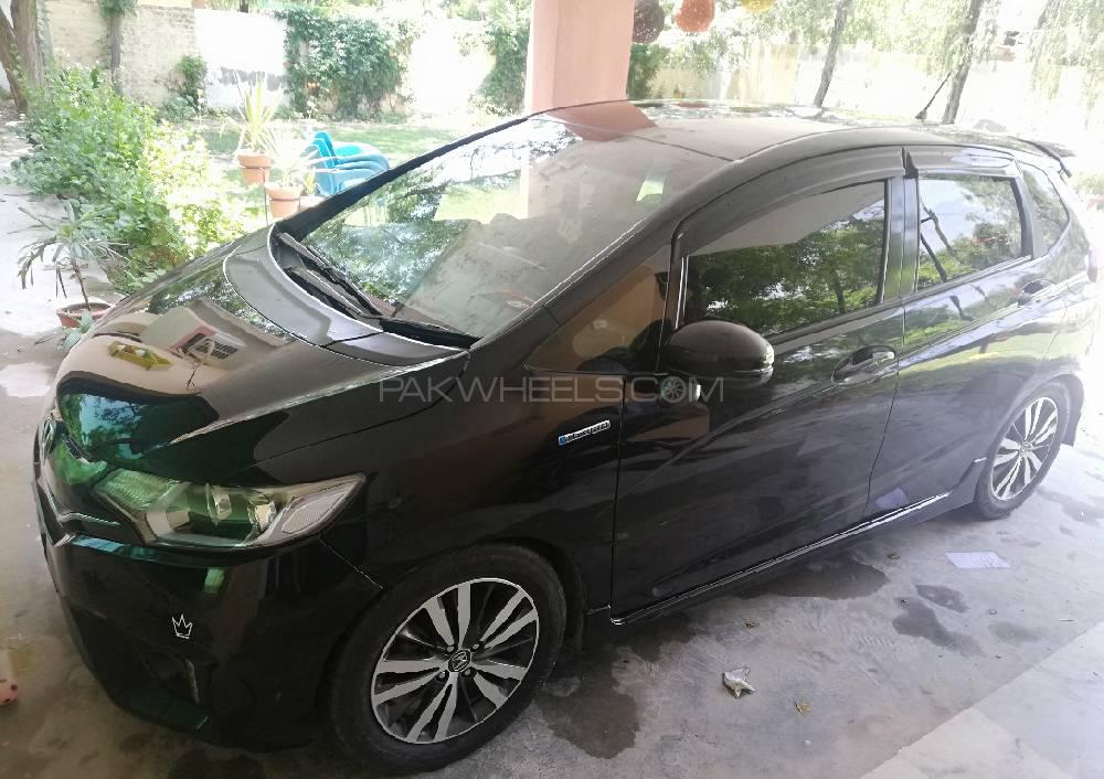 Honda Fit 2014 for Sale in Nowshera Honda Fit 2014 for Sale in Nowshera Image-5