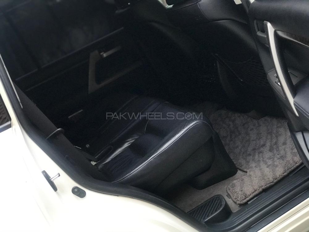 Toyota Land Cruiser 2010 for Sale in Islamabad Toyota Land Cruiser 2010 for Sale in Islamabad Image-6