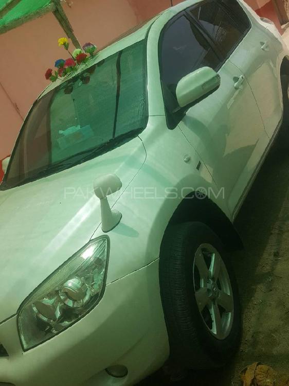 Toyota Rav4 2007 for Sale in Attock Image-1