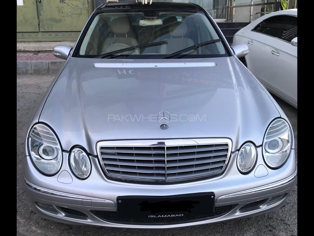 Mercedes Benz E Class 2005 for Sale in Islamabad Image-1