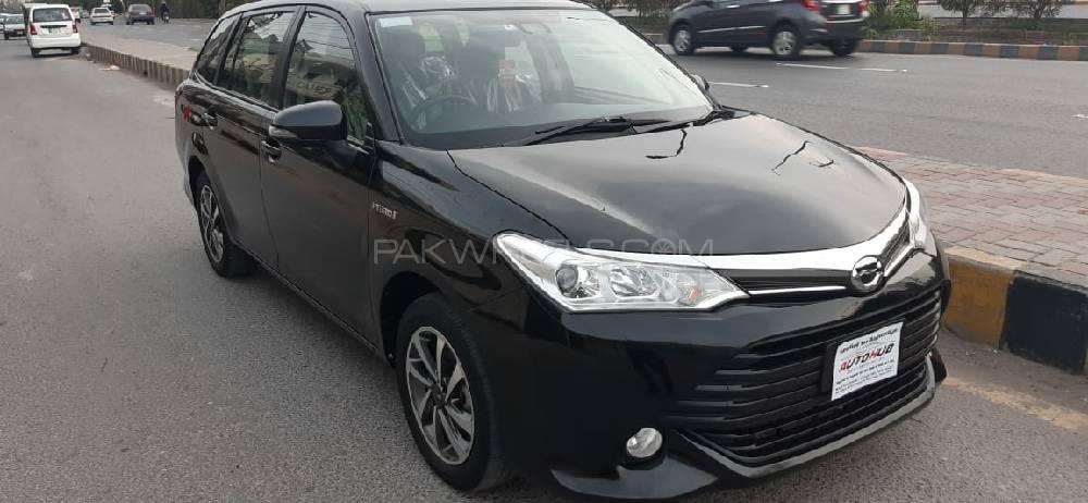Toyota Corolla Fielder 2017 for Sale in Lahore Toyota Corolla Fielder 2017 for Sale in Lahore Image-2