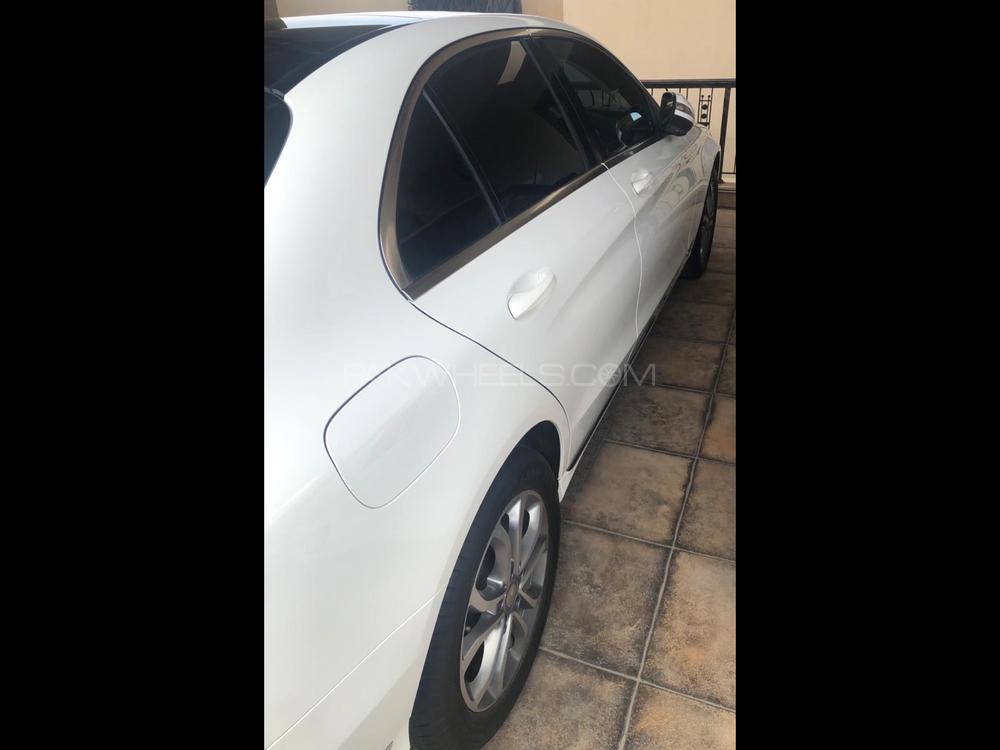 Mercedes Benz C Class 2014 for Sale in Peshawar Mercedes Benz C Class 2014 for Sale in Peshawar Image-5
