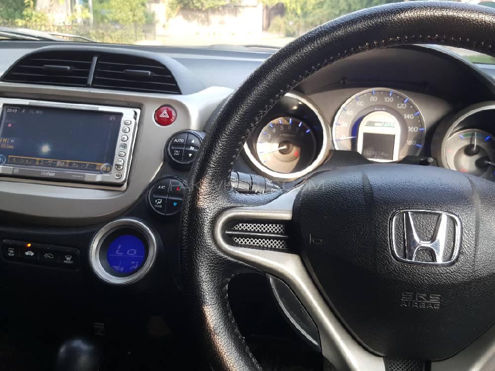 Honda Fit 2012 for Sale in Lahore Honda Fit 2012 for Sale in Lahore Image-11