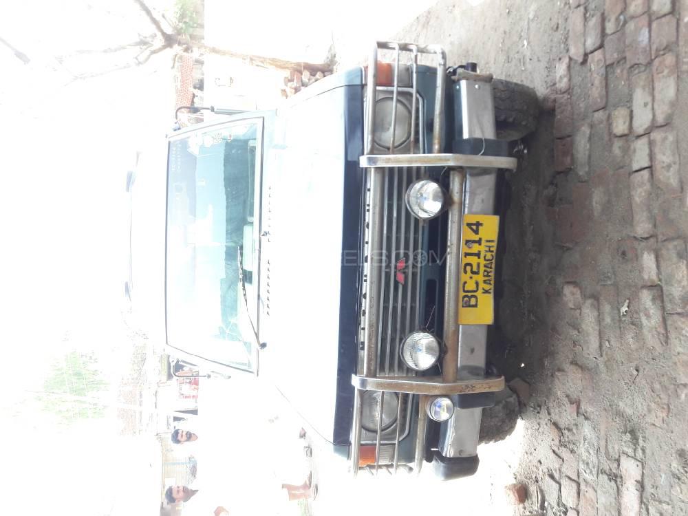 Mitsubishi Pajero 1990 for Sale in Bhalwal Mitsubishi Pajero 1990 for Sale in Bhalwal Image-3
