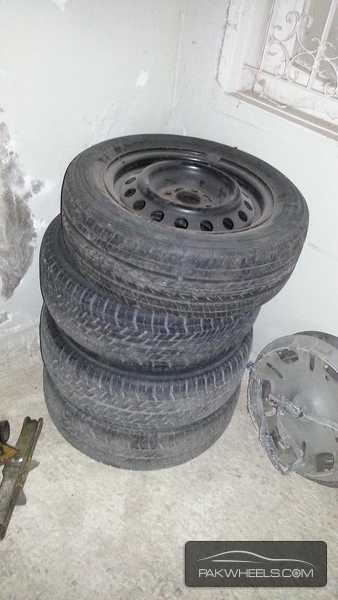 Rims and tyre  Image-1