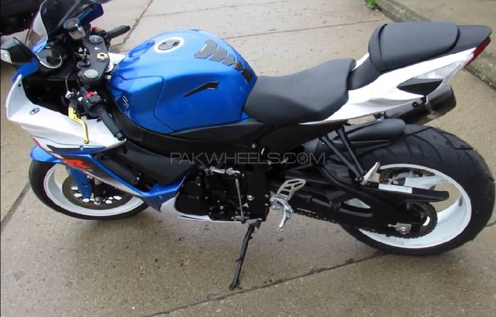 سوزوکی GSX-R600 2012 for Sale سوزوکی GSX-R600 2012 for Sale Image-2