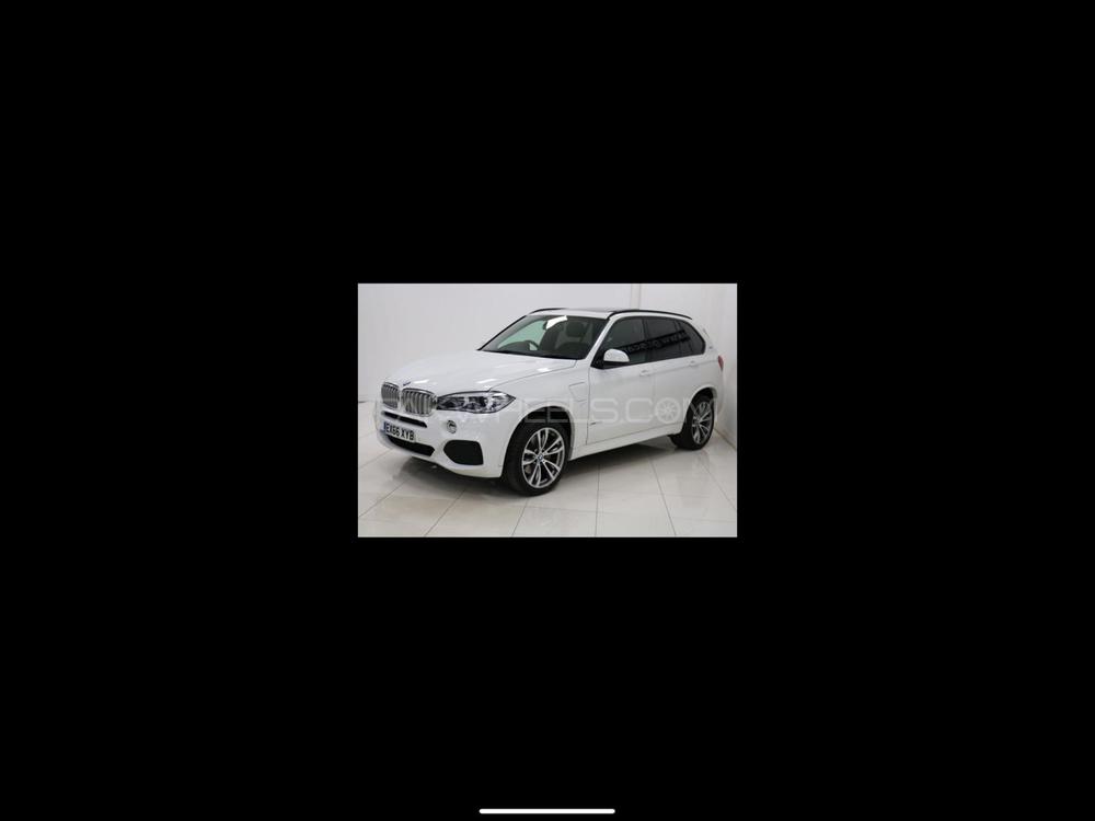 بی ایم ڈبلیو X5 2016 for Sale in فیصل آباد بی ایم ڈبلیو X5 2016 for Sale in فیصل آباد Image-5