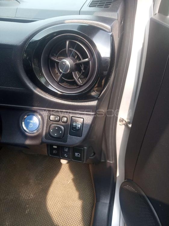 Toyota Aqua 2016 for Sale in Gujranwala Toyota Aqua 2016 for Sale in Gujranwala Image-11