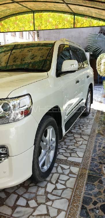 Toyota Land Cruiser 2008 for Sale in Gujranwala Toyota Land Cruiser 2008 for Sale in Gujranwala Image-5