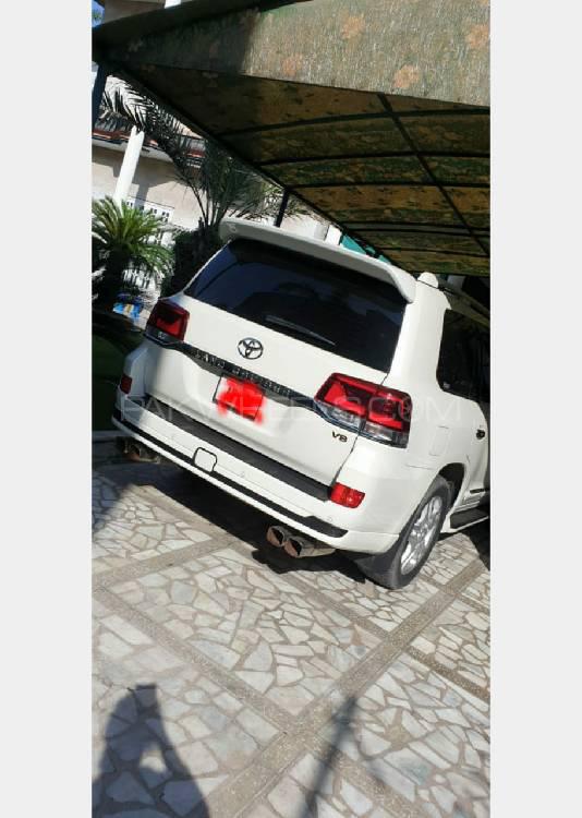 Toyota Land Cruiser 2008 for Sale in Gujranwala Toyota Land Cruiser 2008 for Sale in Gujranwala Image-2