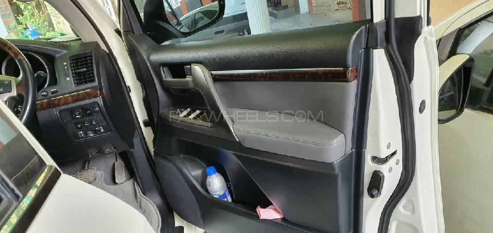 Toyota Land Cruiser 2008 for Sale in Gujranwala Toyota Land Cruiser 2008 for Sale in Gujranwala Image-6