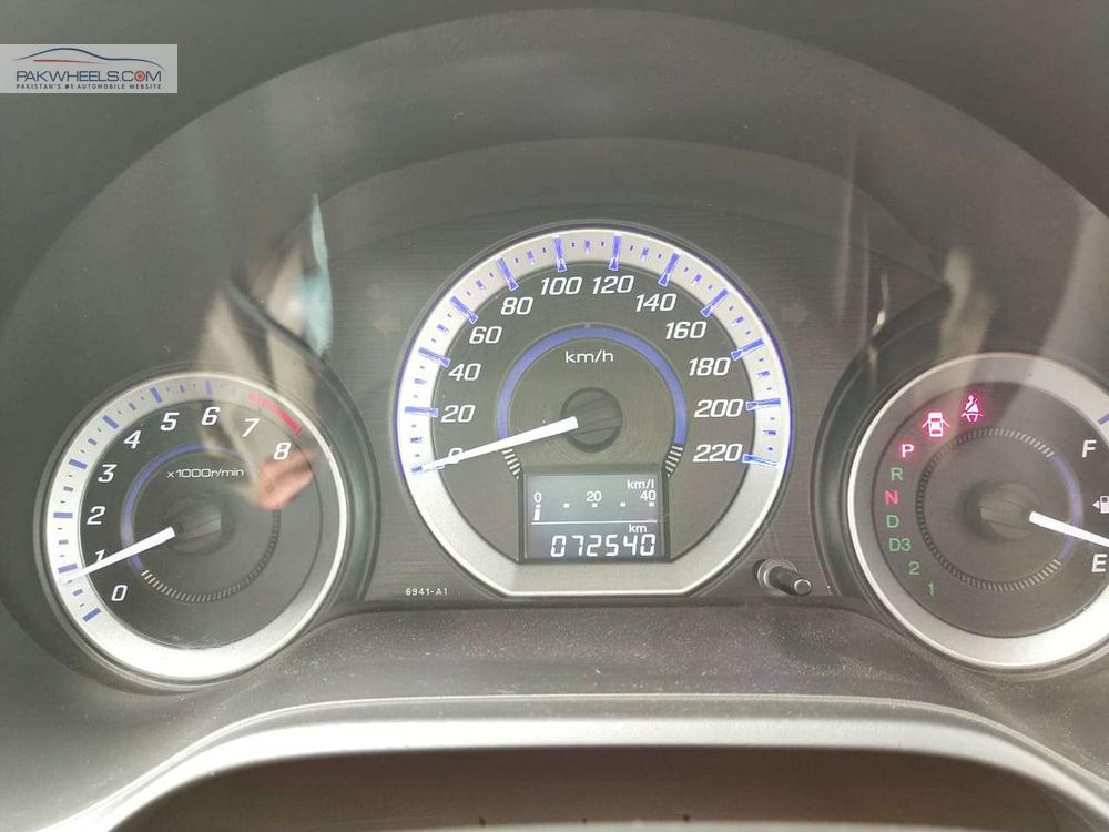Honda City 2015 for Sale in Lahore Honda City 2015 for Sale in Lahore Image-12