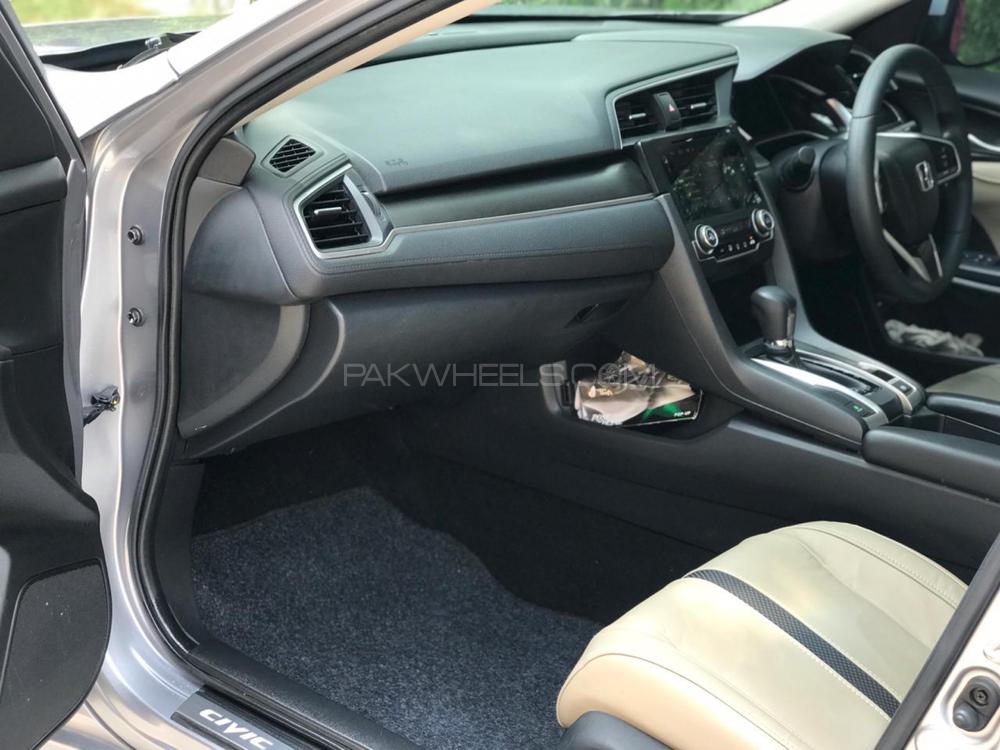 Honda Civic 2019 for Sale in Peshawar Honda Civic 2019 for Sale in Peshawar Image-11