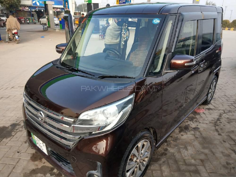 Nissan Dayz Highway Star 2014 for Sale in Gujrat Nissan Dayz Highway Star 2014 for Sale in Gujrat Image-3