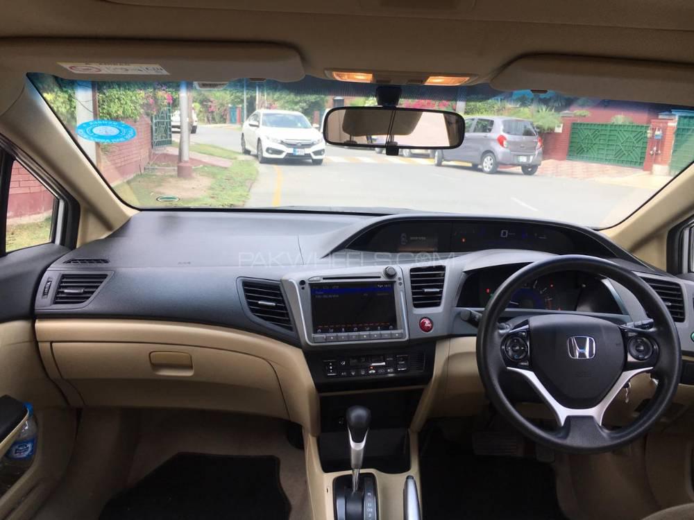 Honda Civic 2016 for Sale in Lahore Honda Civic 2016 for Sale in Lahore Image-13