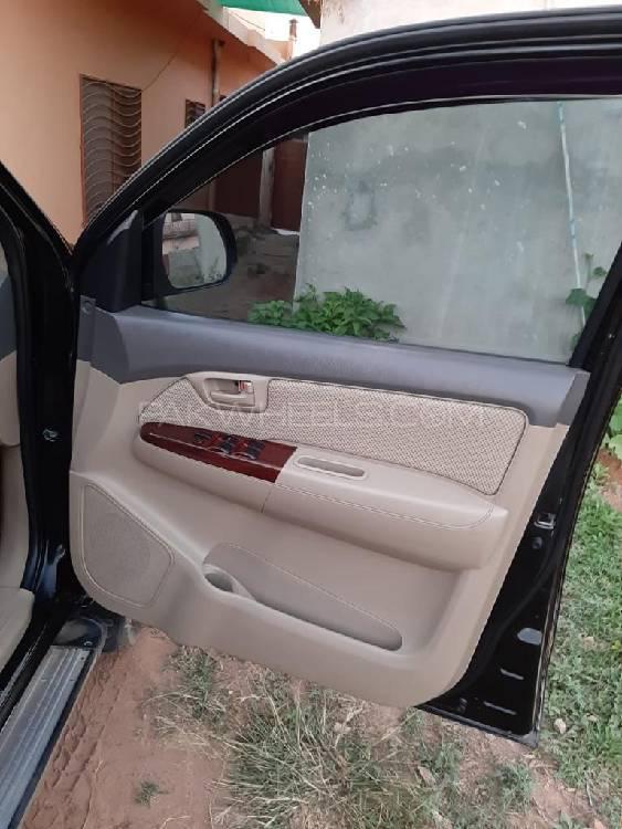Toyota Hilux 2013 for Sale in Islamabad Toyota Hilux 2013 for Sale in Islamabad Image-10