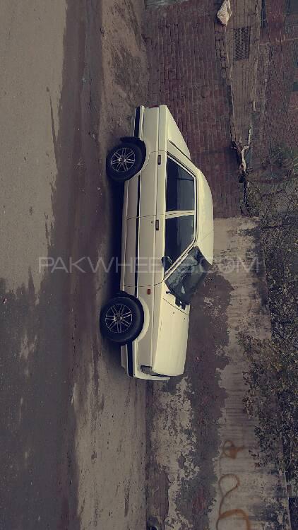 Nissan Sunny 1988 for Sale in Lahore Nissan Sunny 1988 for Sale in Lahore Image-3