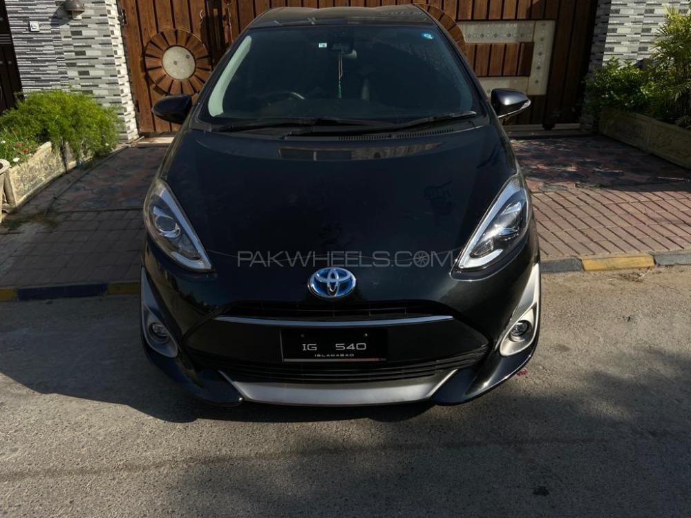 ٹویوٹا اکوا 2017 for Sale in اسلام آباد ٹویوٹا اکوا 2017 for Sale in اسلام آباد Image-2
