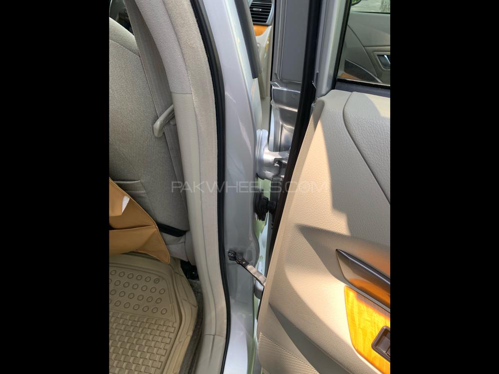 Toyota Premio 2007 for Sale in Peshawar Toyota Premio 2007 for Sale in Peshawar Image-11