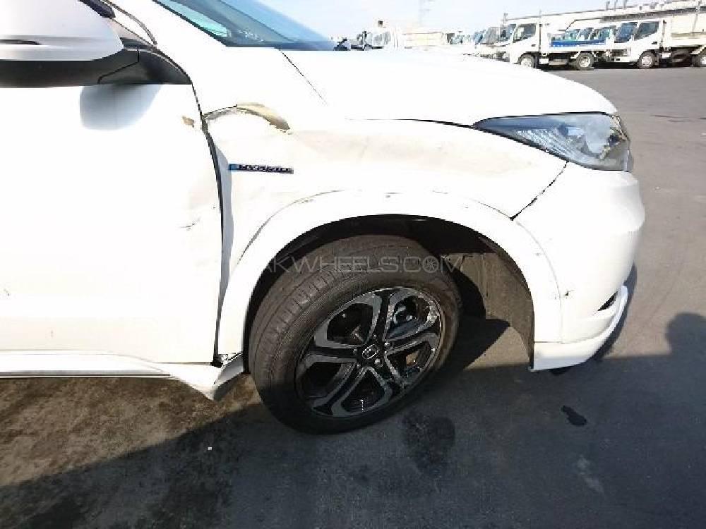 Honda Vezel 2015 for Sale in Lahore Honda Vezel 2015 for Sale in Lahore Image-15