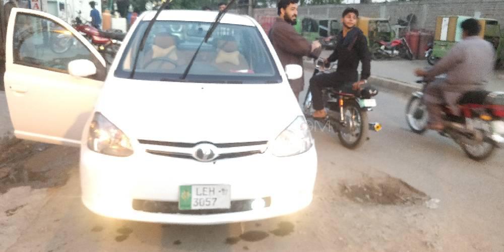 Toyota Platz 2004 for Sale in Lahore Toyota Platz 2004 for Sale in Lahore Image-6