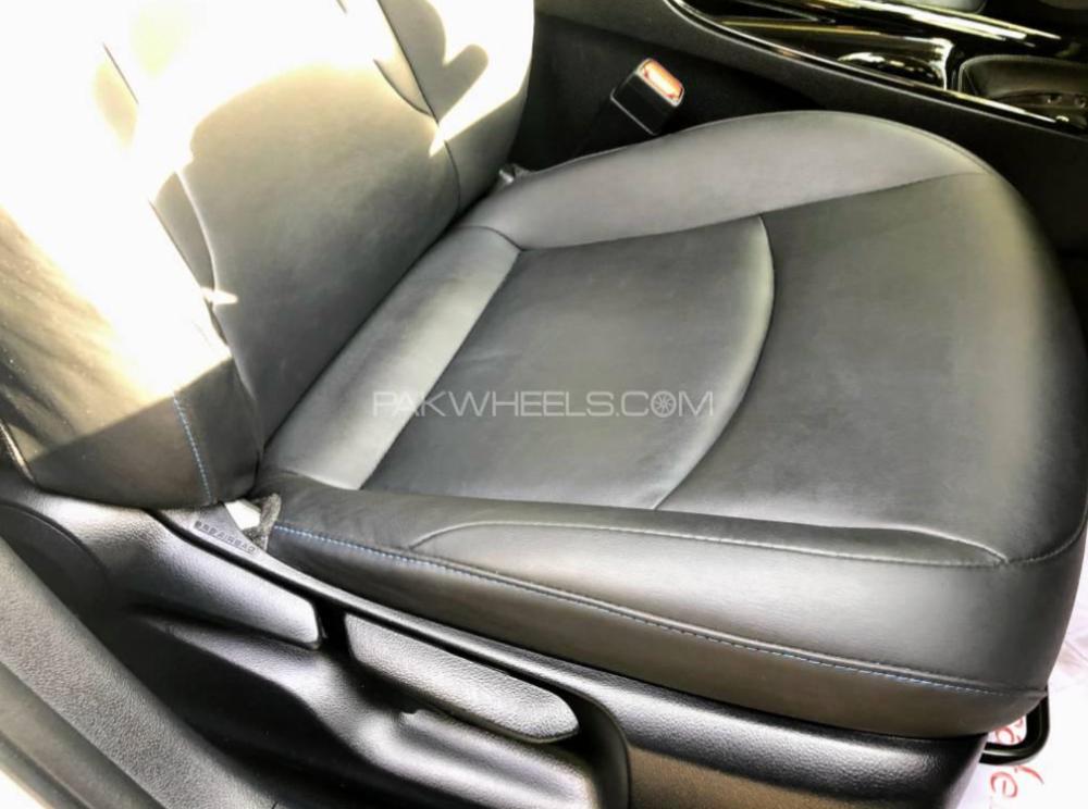 Toyota Prius 2016 for Sale in Rawalpindi Toyota Prius 2016 for Sale in Rawalpindi Image-19