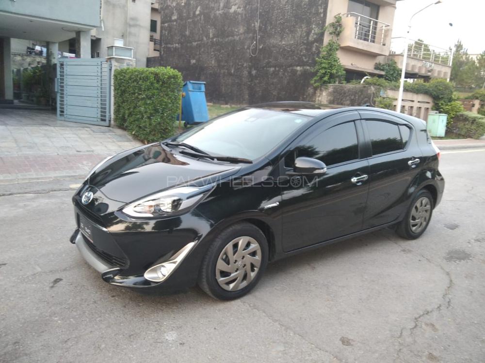 Toyota Aqua 2017 for Sale in Rawalpindi Toyota Aqua 2017 for Sale in Rawalpindi Image-12