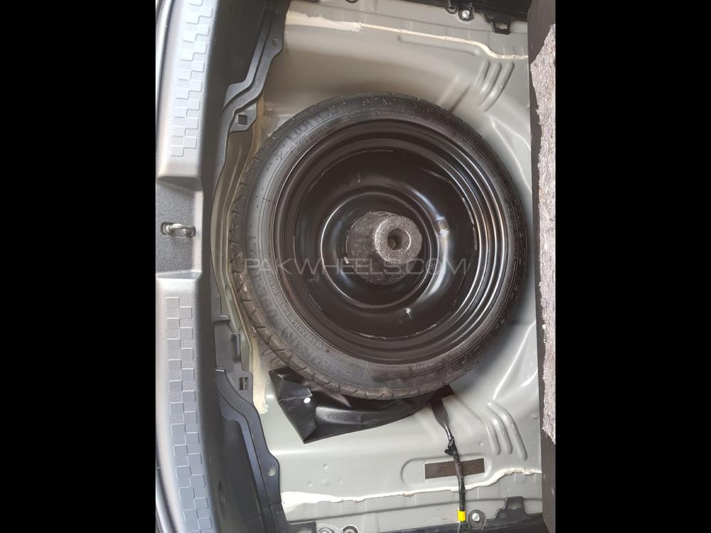 Toyota Aqua 2017 for Sale in Rawalpindi Toyota Aqua 2017 for Sale in Rawalpindi Image-19