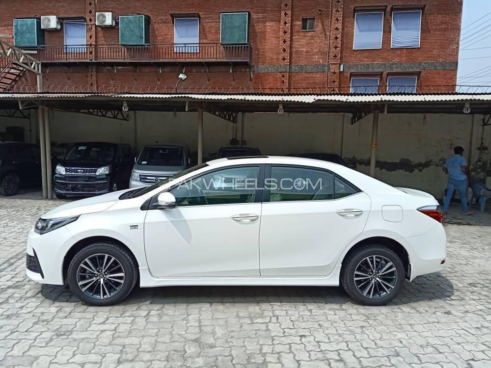 Toyota Corolla 2019 for Sale in Lahore Toyota Corolla 2019 for Sale in Lahore Image-6