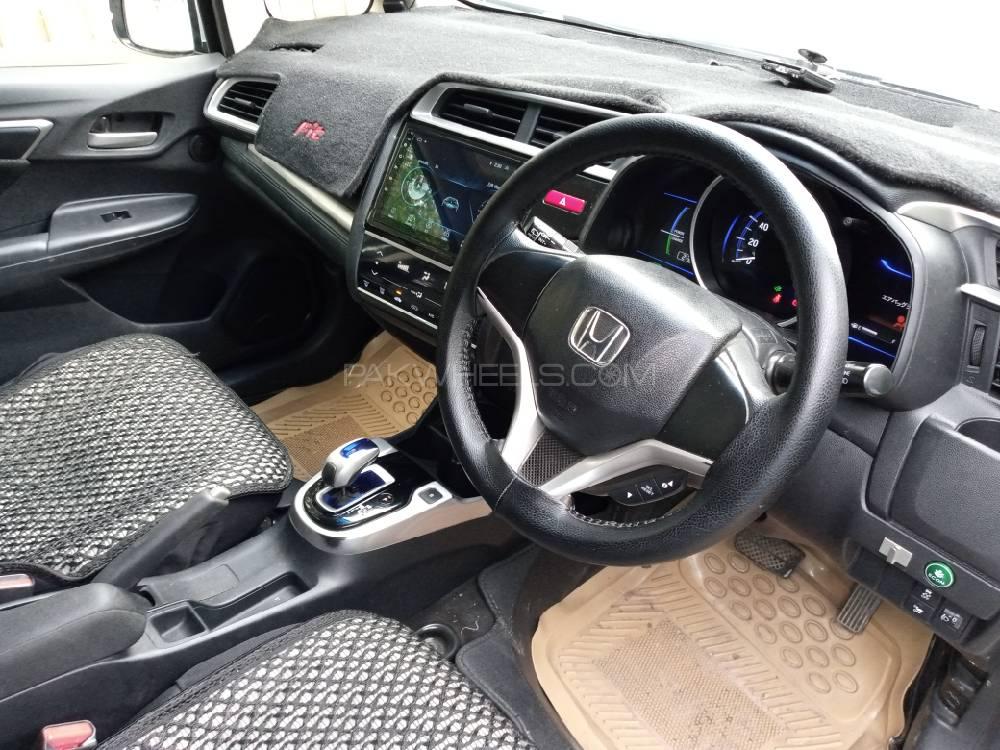 Honda Fit 2014 for Sale in Karachi Honda Fit 2014 for Sale in Karachi Image-11