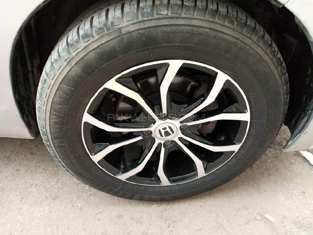 Honda Fit 2014 for Sale in Karachi Honda Fit 2014 for Sale in Karachi Image-15