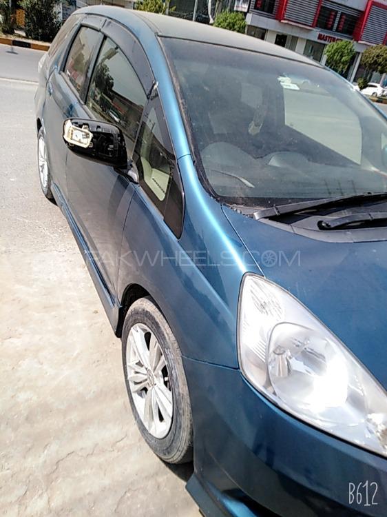 Honda Fit 2015 for Sale in Sialkot Image-1