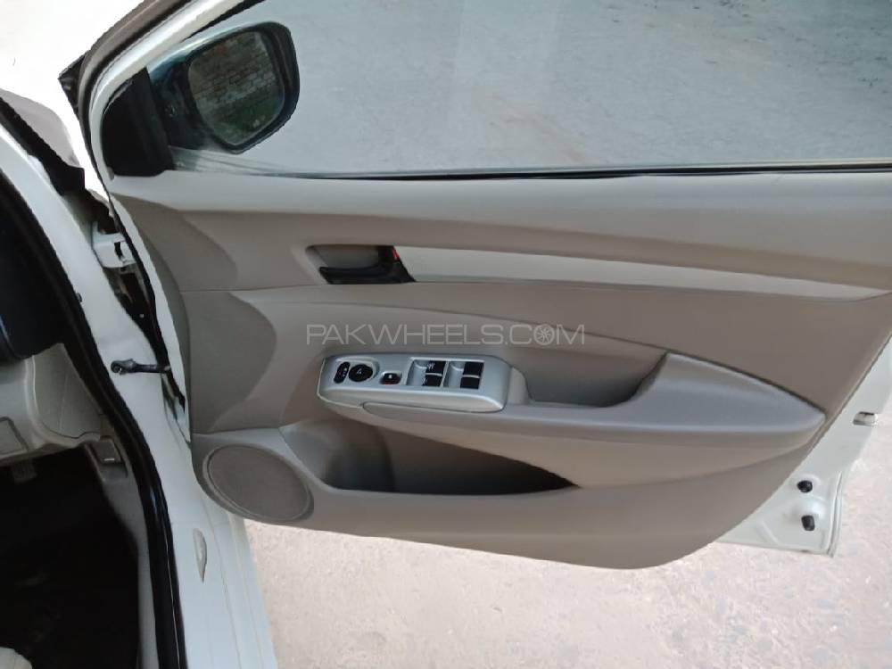 ہونڈا سٹی 2015 for Sale in راولپنڈی ہونڈا سٹی 2015 for Sale in راولپنڈی Image-12