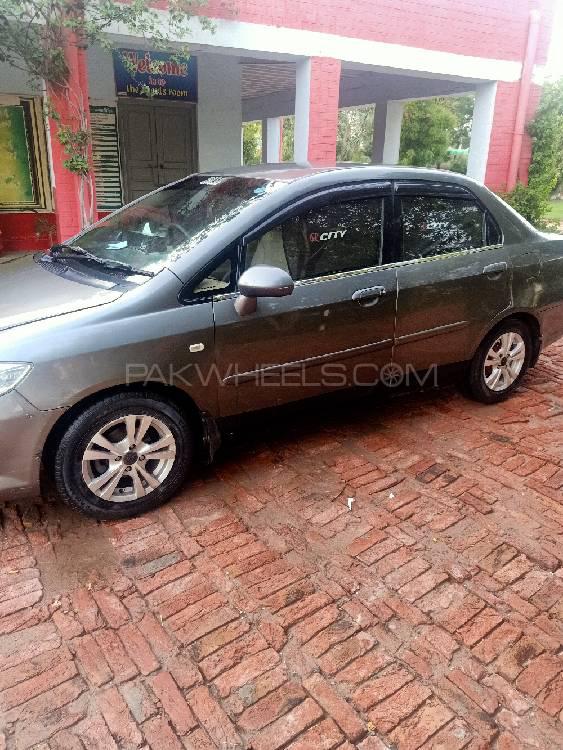 Honda City 2006 for Sale in Faisalabad Honda City 2006 for Sale in Faisalabad Image-9